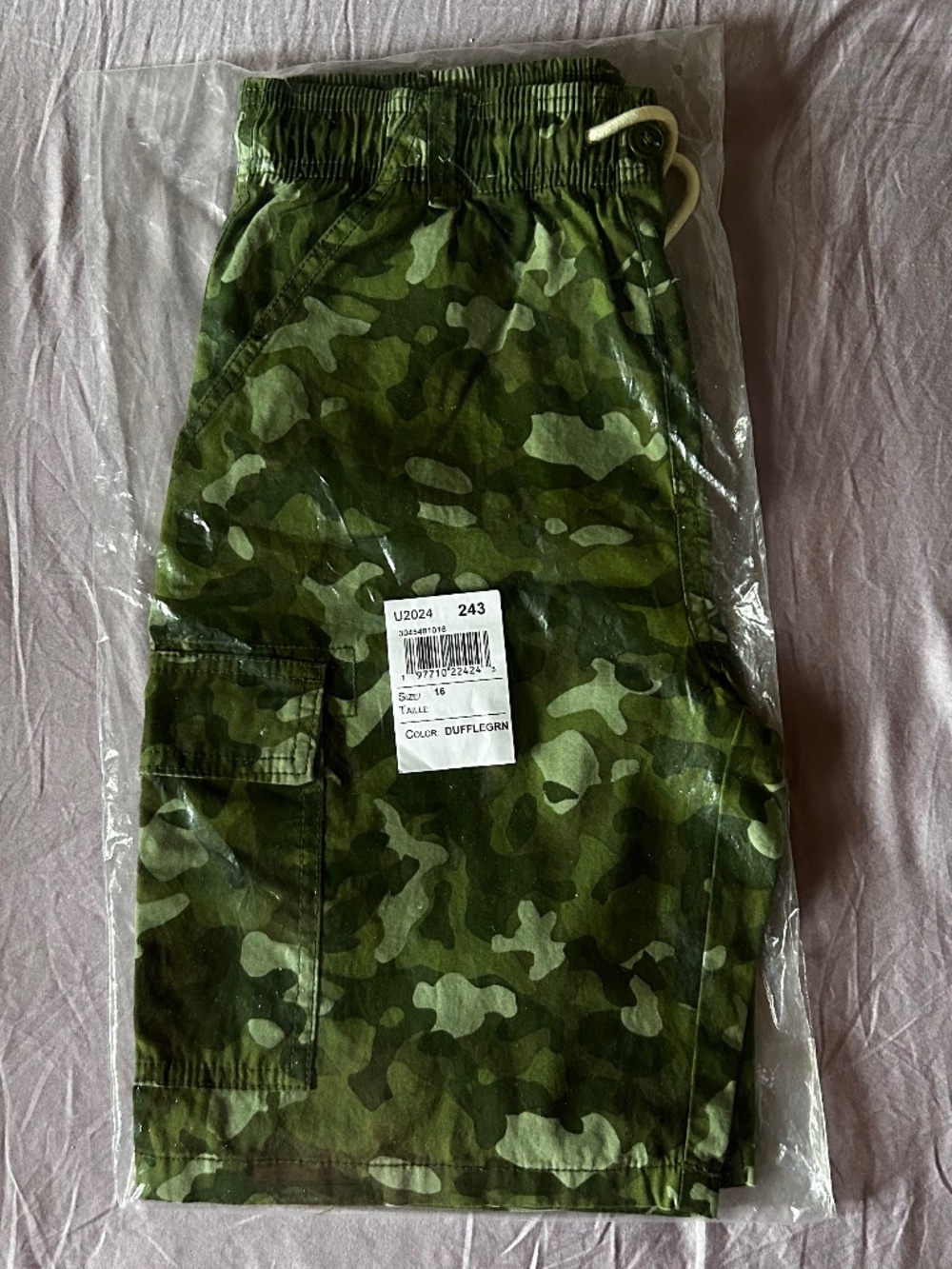 NWT Boys Camo Pull On Cargo Shorts